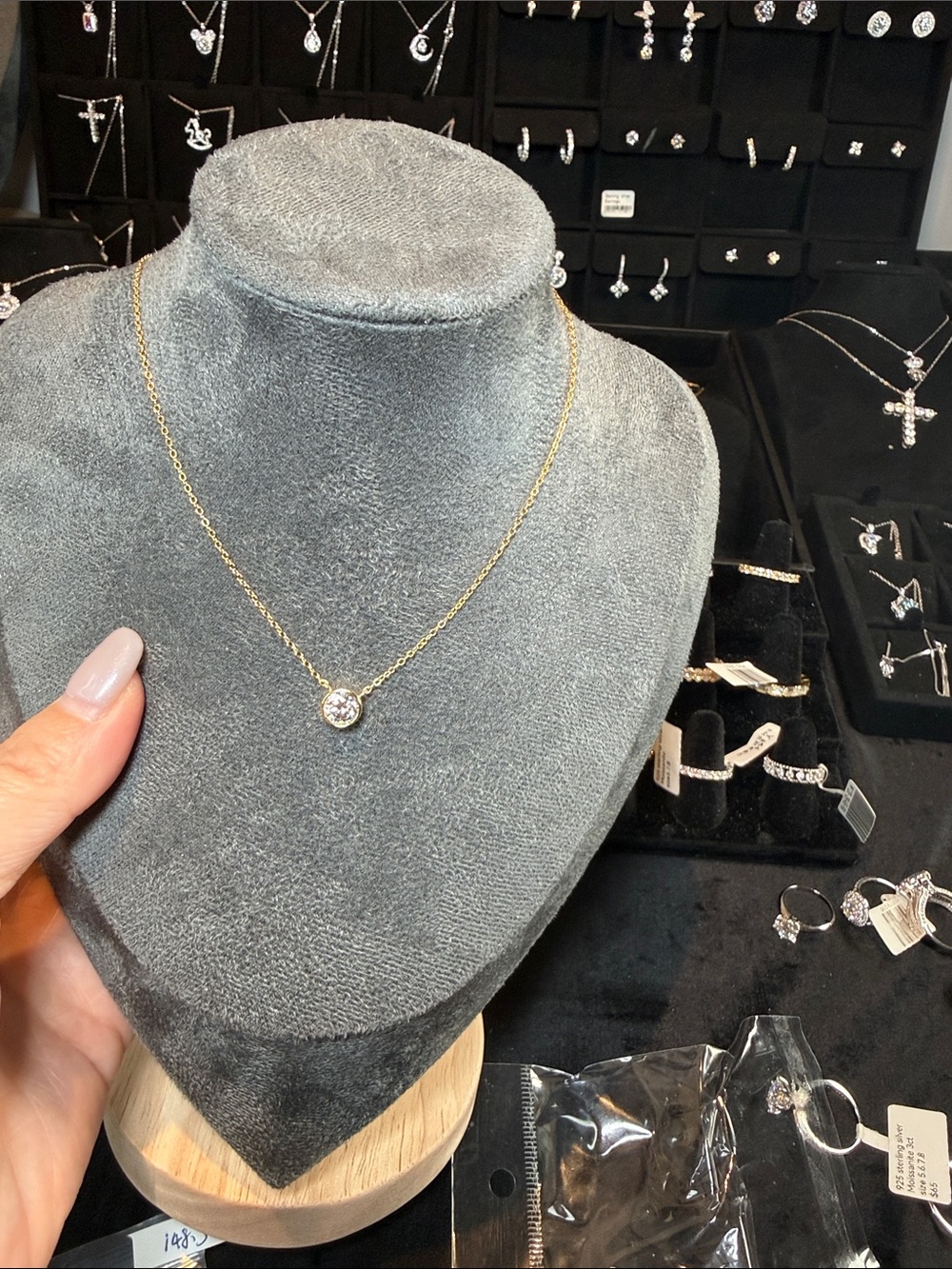 Delicate Gold Solitaire Pendant Necklace - Gold